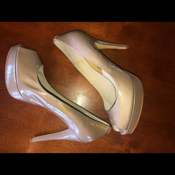 Michael kor’s high heels - Picture 1 of 3